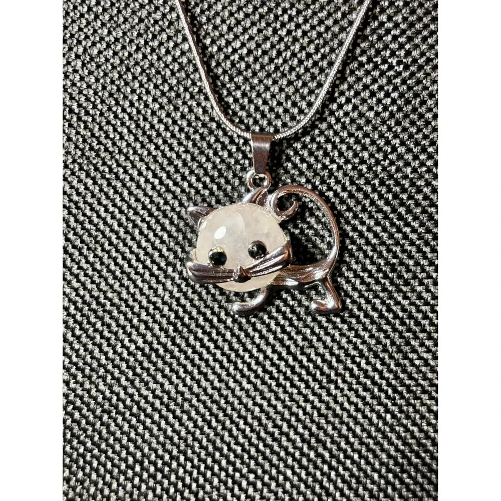 Silver Tone Cat Pendant Necklace White Stone Black Eyes Snake Chain Adjustable